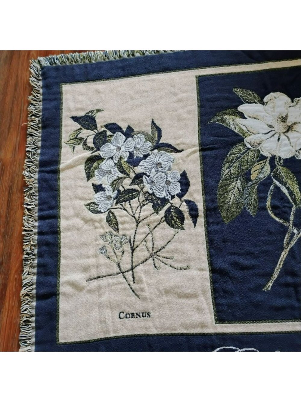Vintage Williamsburg Goodwin Weavers Tapestry Throw Blanket, Magnolia Flowers - Picture 8 of 8